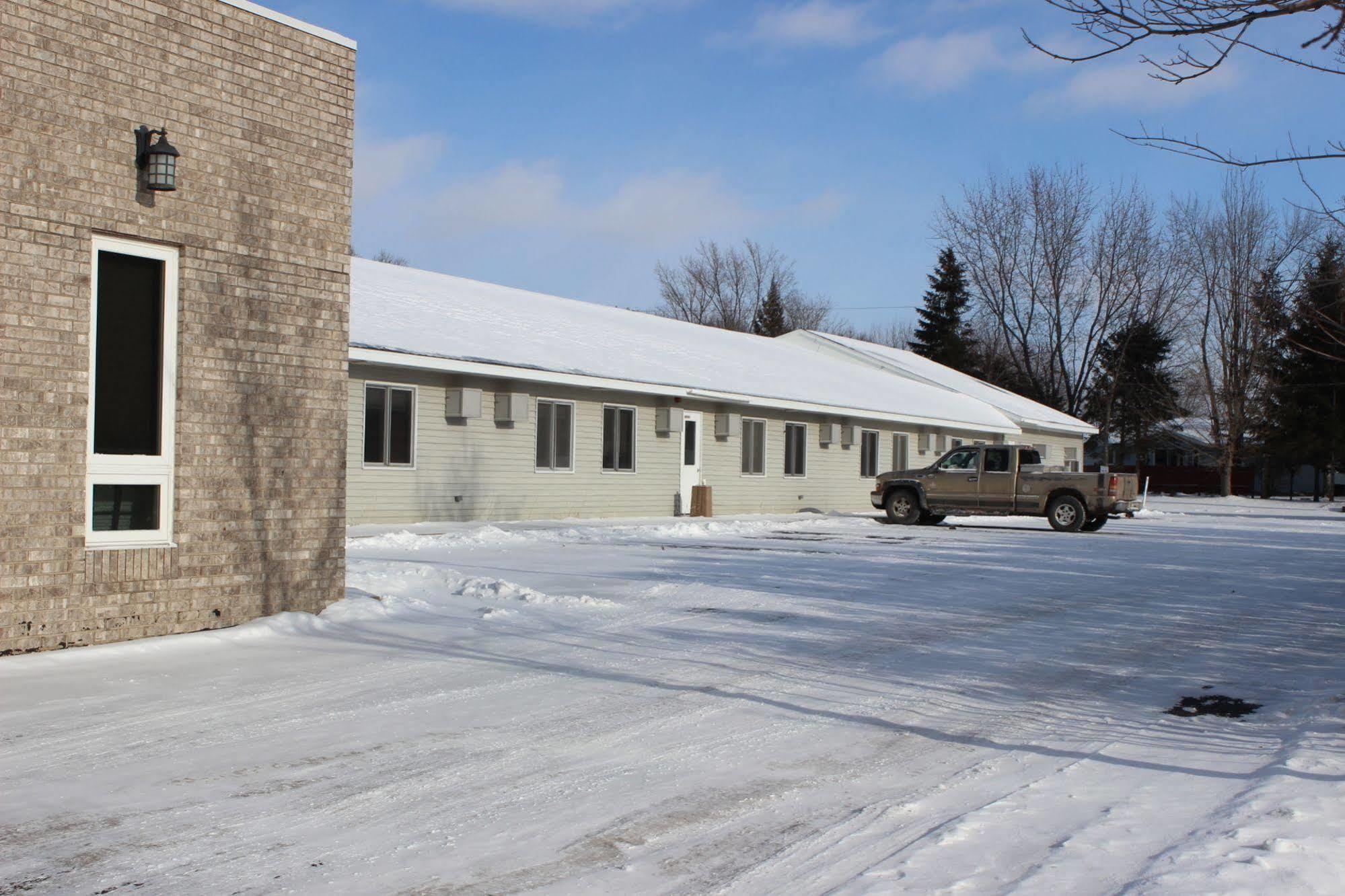 Woodland Inn & Suites Medford Exterior foto